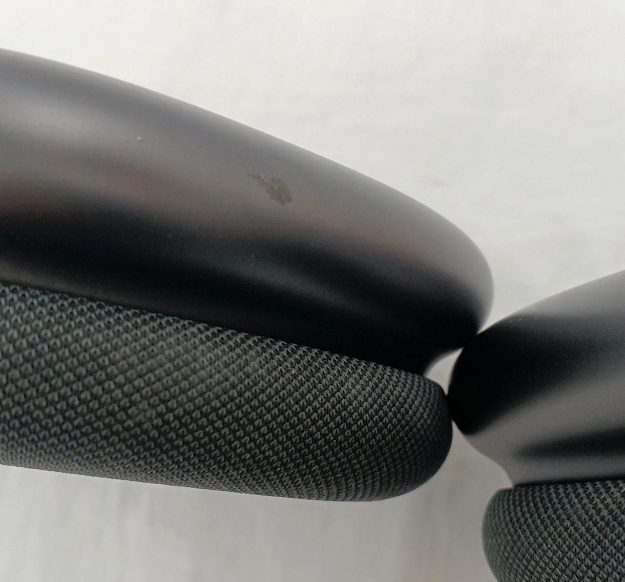 外観に傷あります。