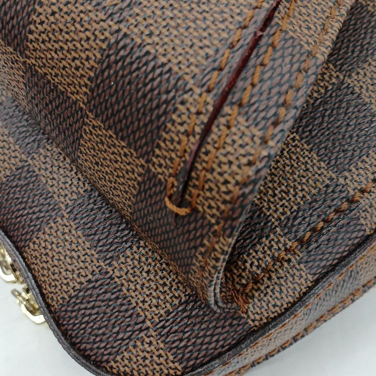 ステッチ緩みあり