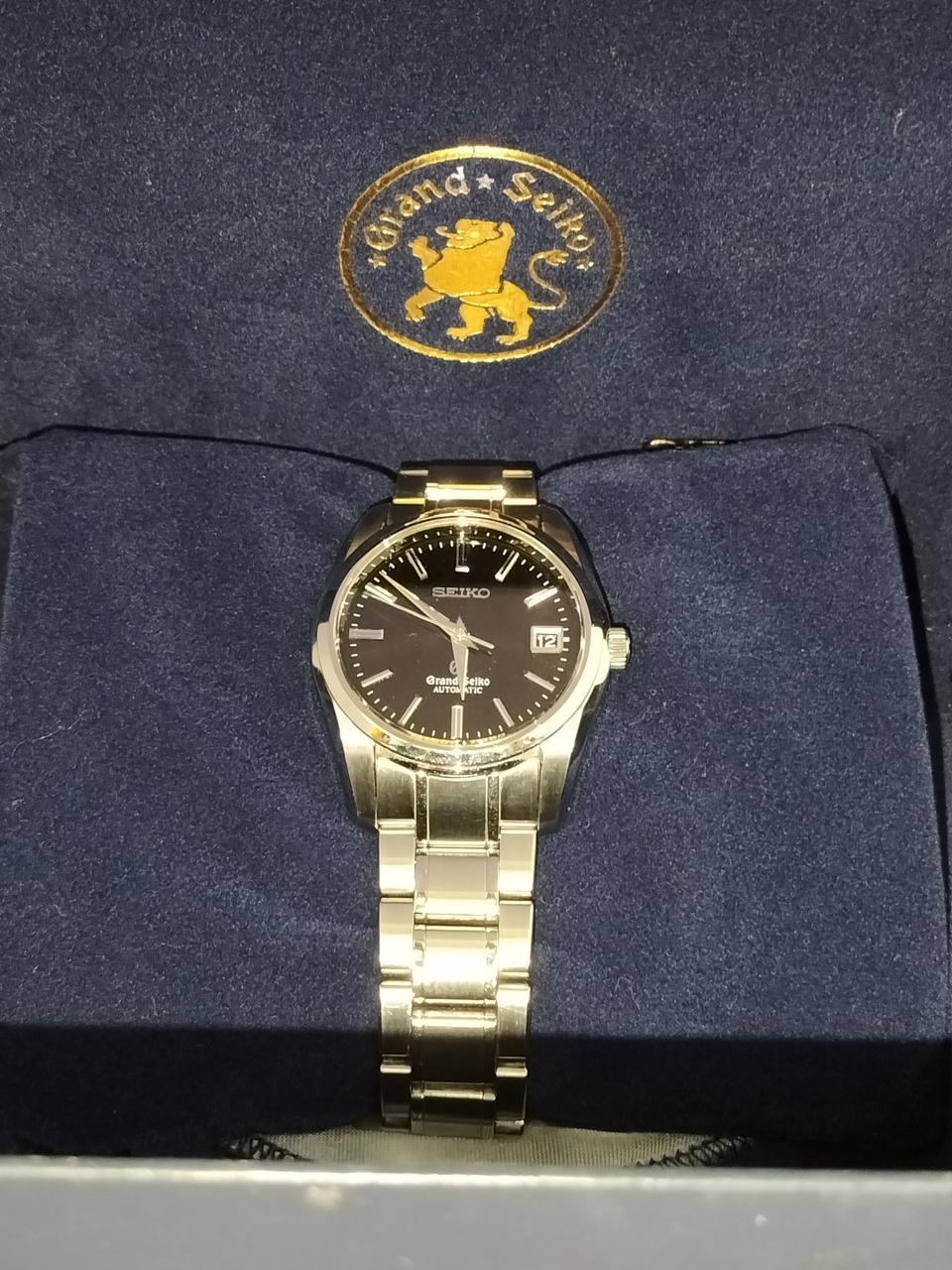 時計　まとめ売り Amazon.co.jp: [サルバトーレマーラ] 腕時計 ムーンフェイズ