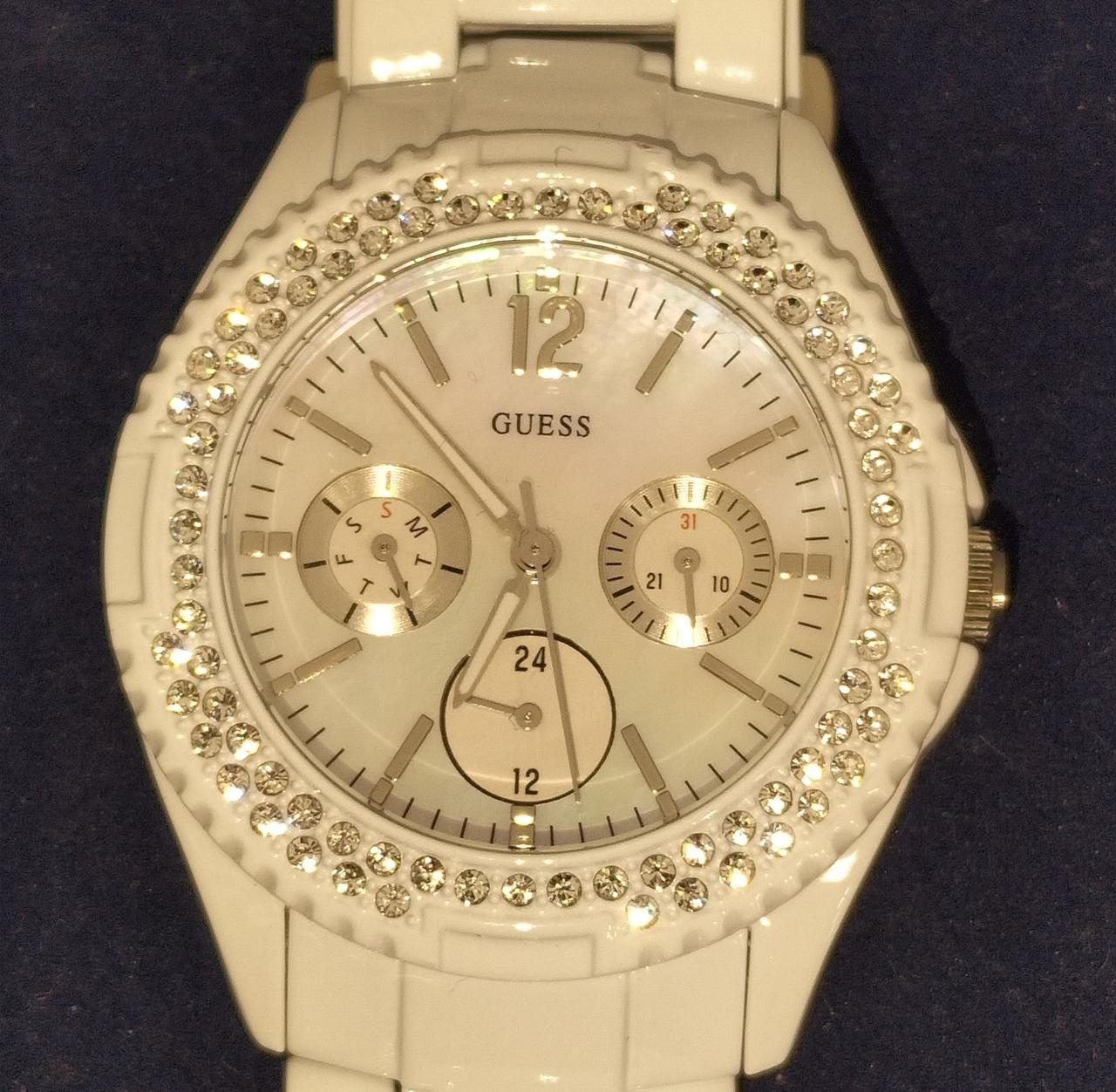 【中古品】日本未発売 本物保証GUESS 腕時計 楽天市場】ゲス 腕時計 GUESS 時計 ハリウッド Hollywood ユニ