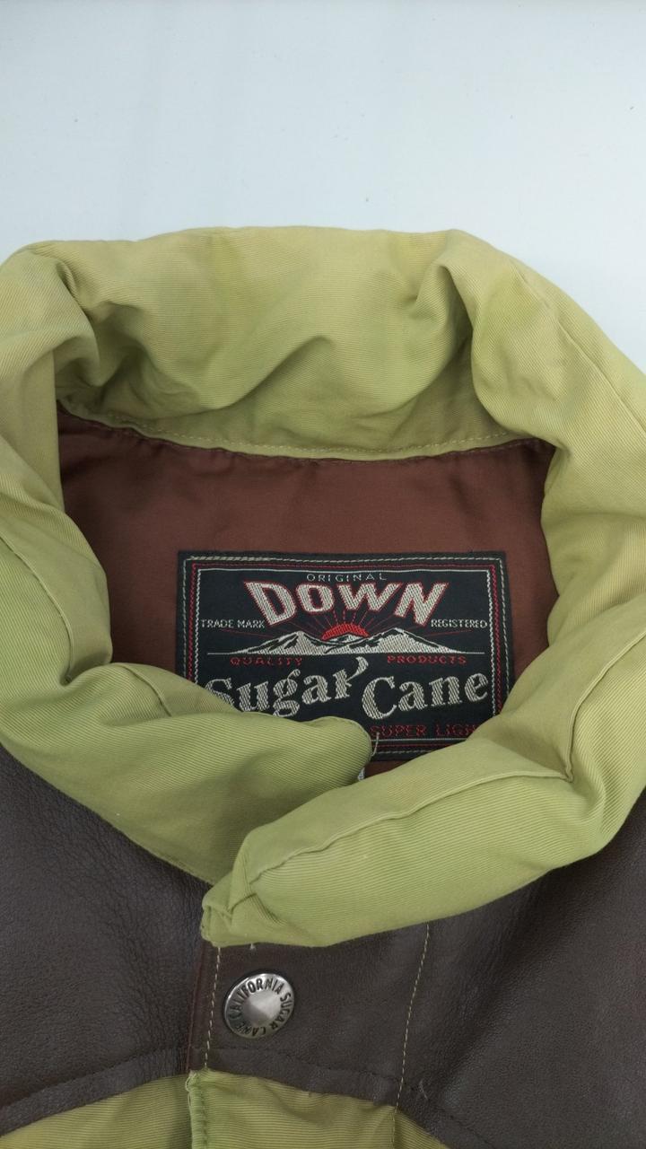 首周りに色落ち箇所あり