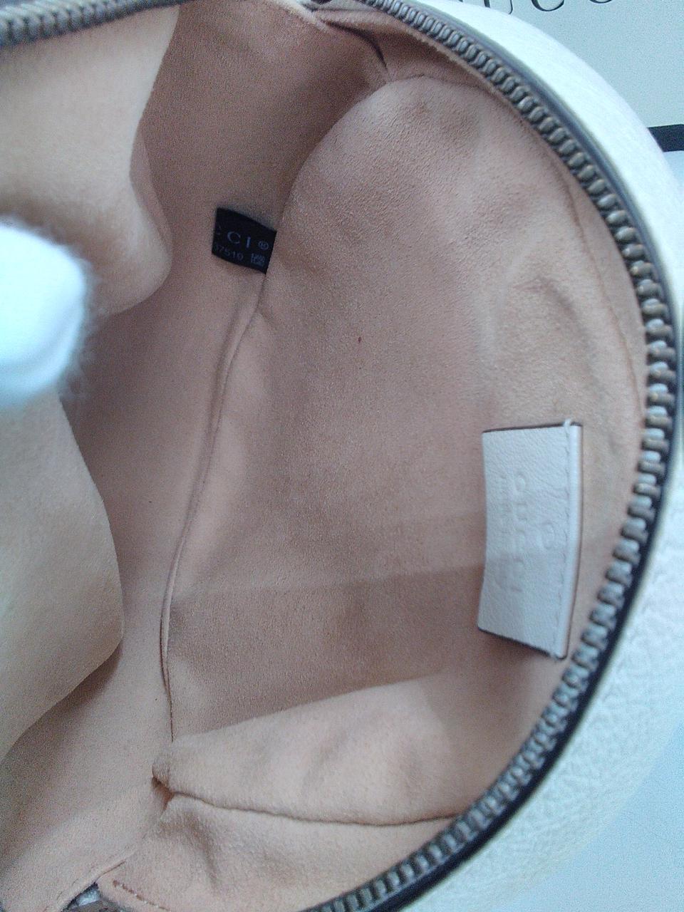 極小シミあり　状態は良い