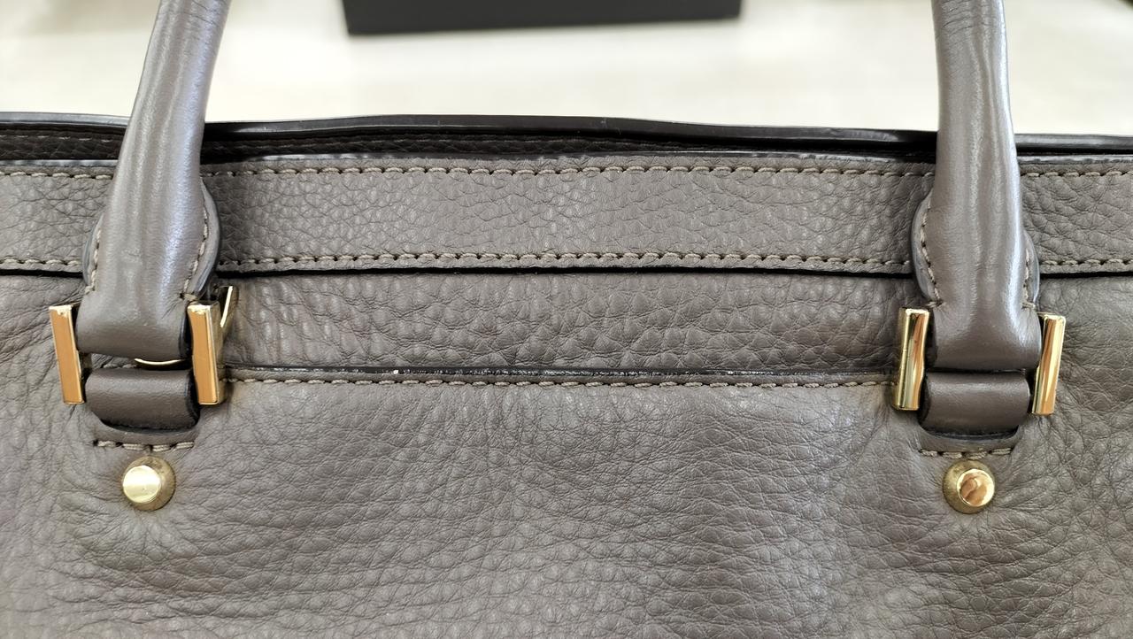 ハンドル金具面