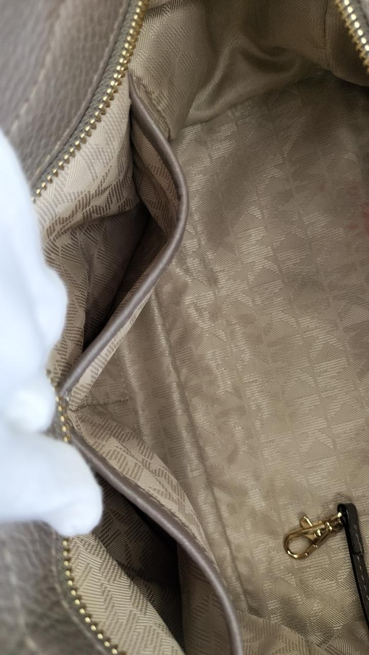 内側ポケット×2