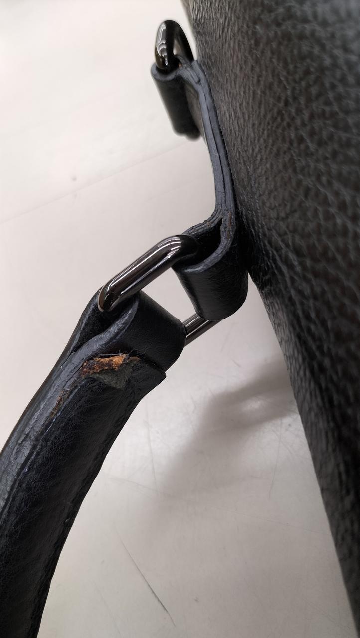 ハンドル裏角少々剥がれ有り