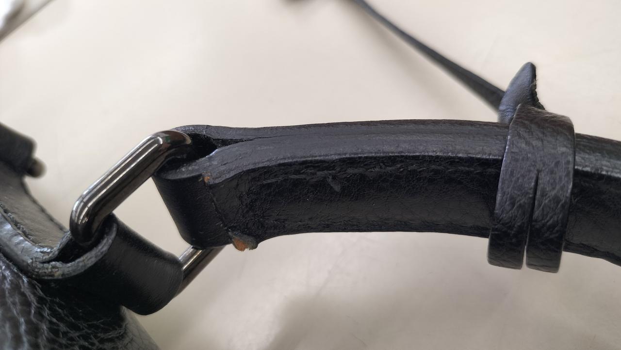 ハンドル反対側