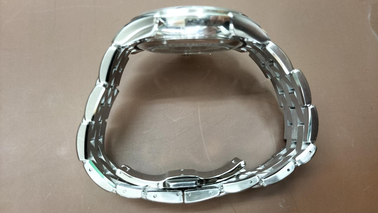 多少、擦り傷あり