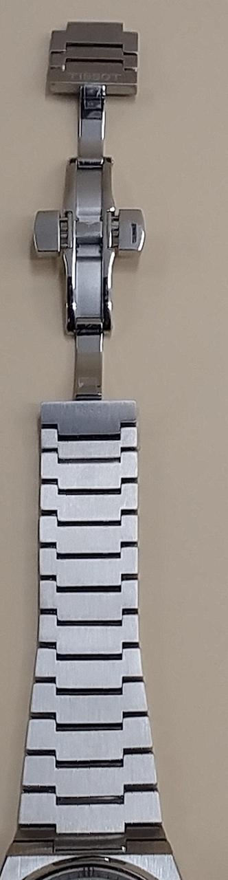 ベルト上表面　長さ約7.5cm