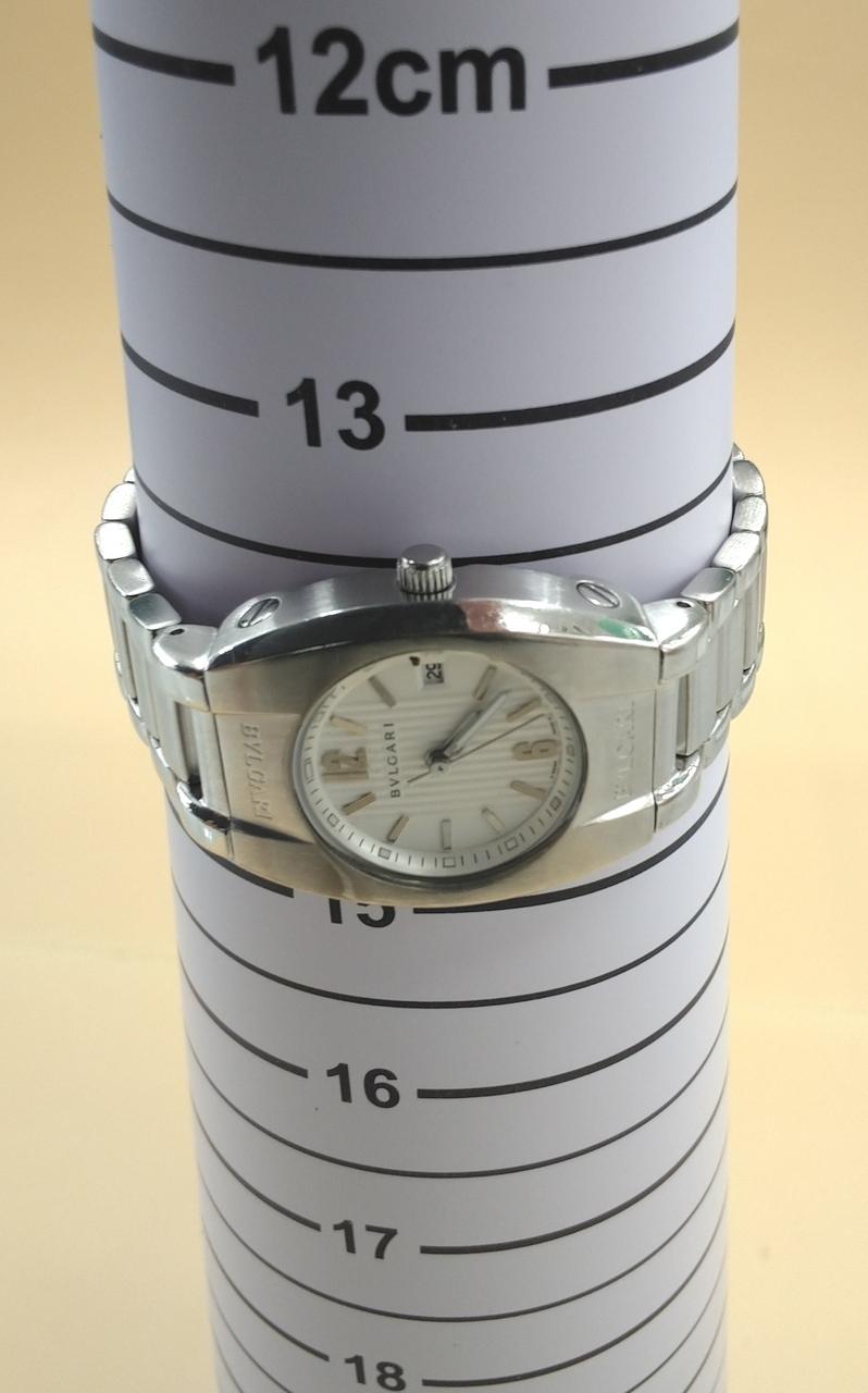 腕周りサイズ約13.5cm