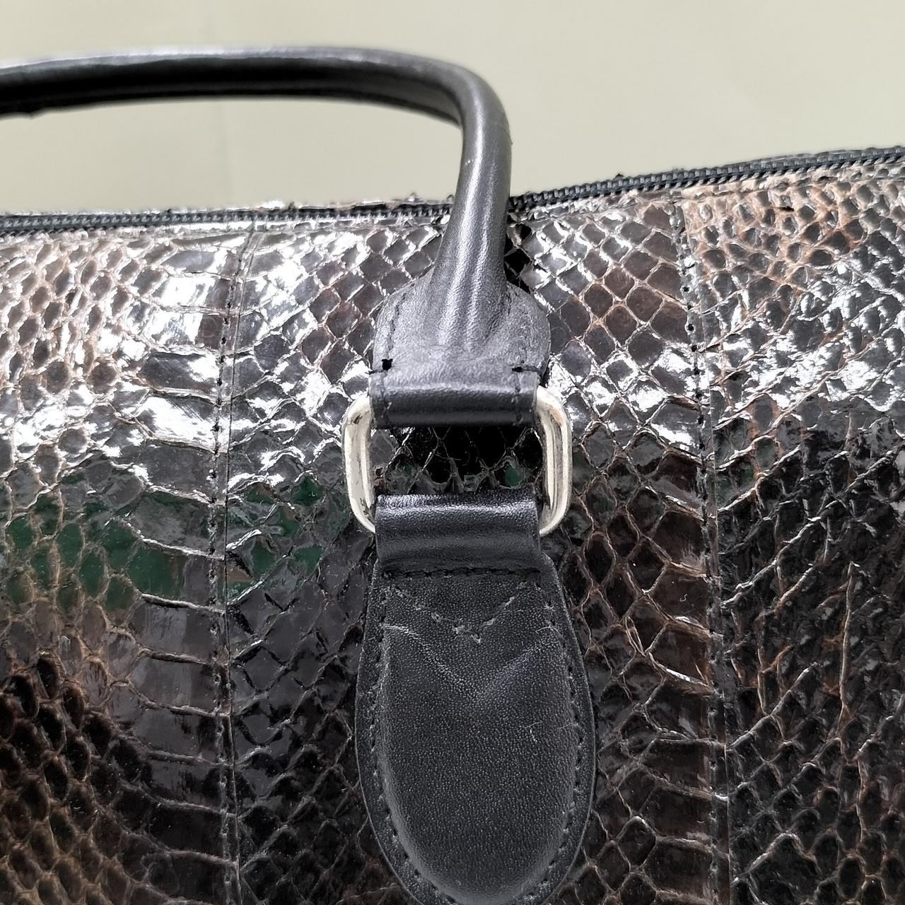 金具部分くもりあります。