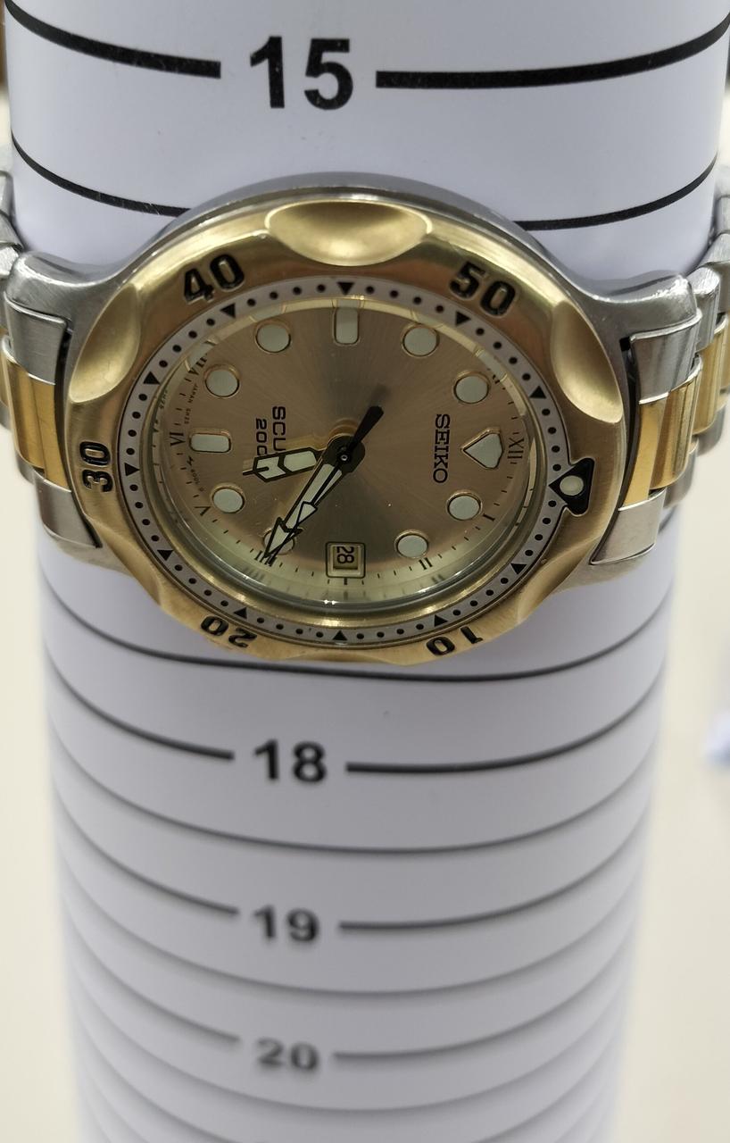 腕周りサイズ約16cm