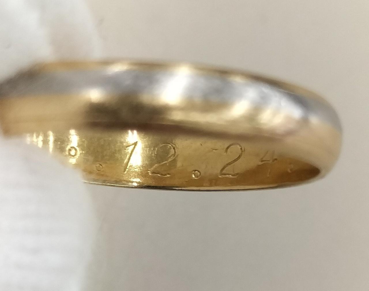 日付け等の刻印あり