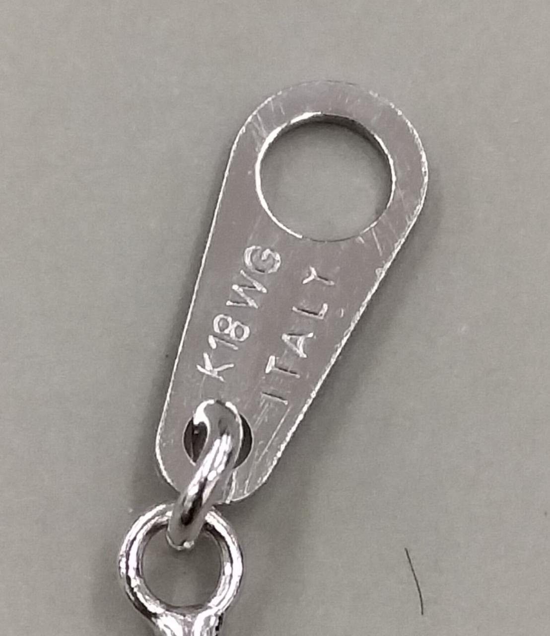 プレートk18WG刻印あり