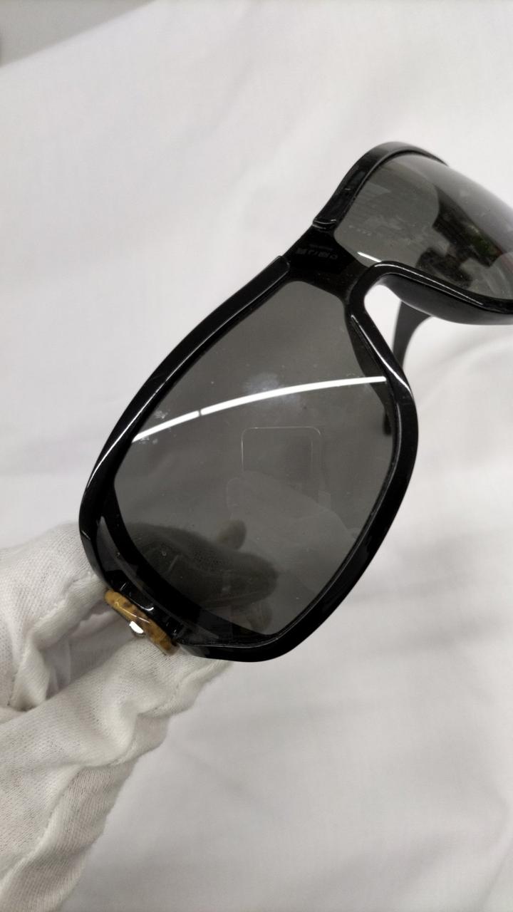 指紋のような傷あり