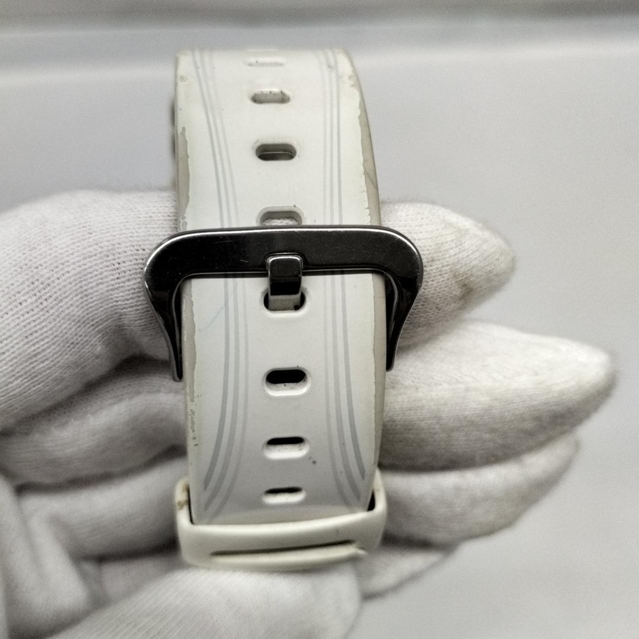 端っこにプリントの擦れがあります