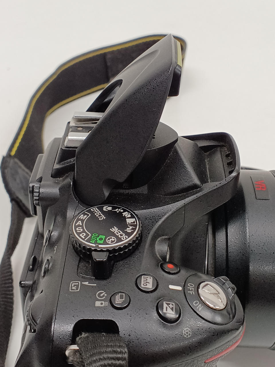 NIKON|NIKON D5200 ジャンク|【ハードオフ公式通販】オフモール