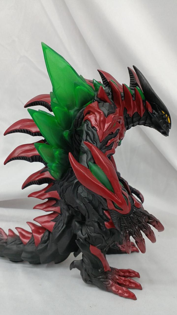 (未使用･未開封品)　ウルトラ怪獣DX アークベリアル kmdlckf Amazon.co.jp: [バンダイ] ウルトラ怪獣シリーズEX アーク