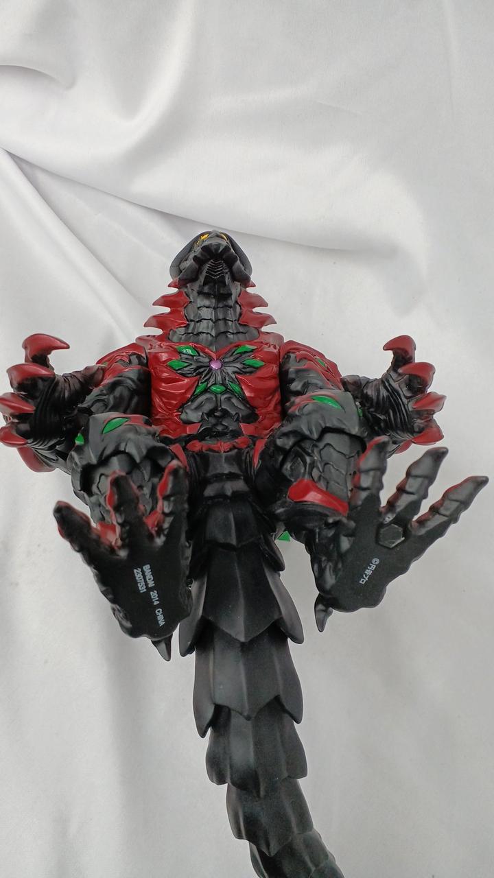 (未使用･未開封品)　ウルトラ怪獣DX アークベリアル kmdlckf Amazon.co.jp: アークベリアルウルトラ怪獣DX) : おもちゃ