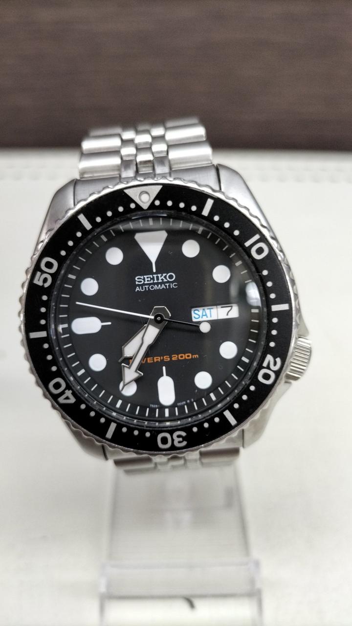 SEIKO 自動巻きダイバーズ 200m ステンレススチール 腕時計 ジャンク品 SEIKO 自動巻きダイバーズ 200m ステンレススチール 腕時計