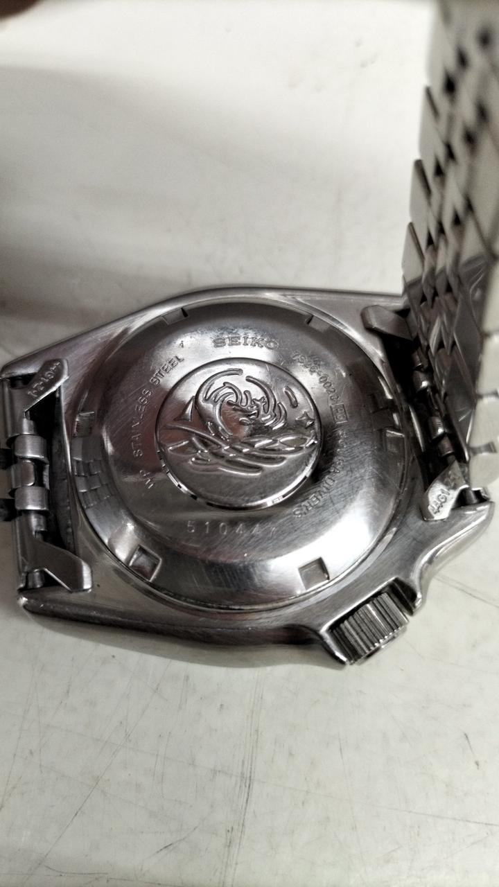 SEIKO 自動巻きダイバーズ 200m ステンレススチール 腕時計 ジャンク品 SEIKO 自動巻きダイバーズ 200m ステンレススチール 腕時計