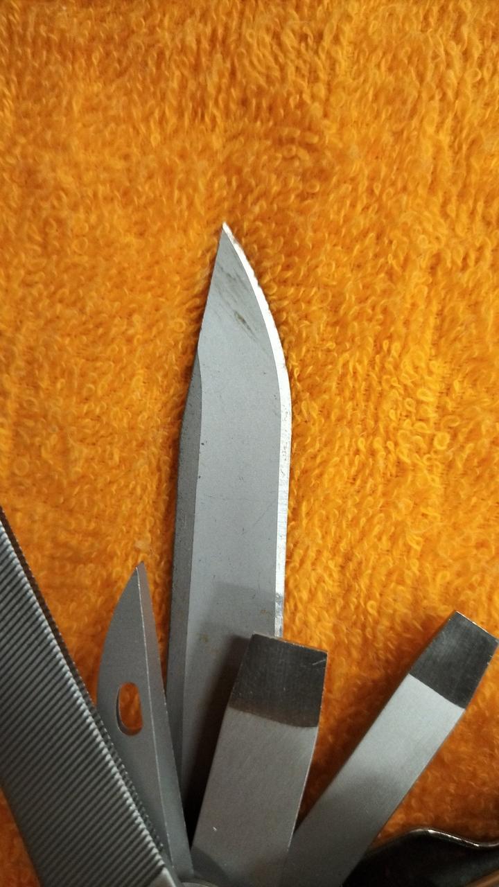 ナイフ裏側
