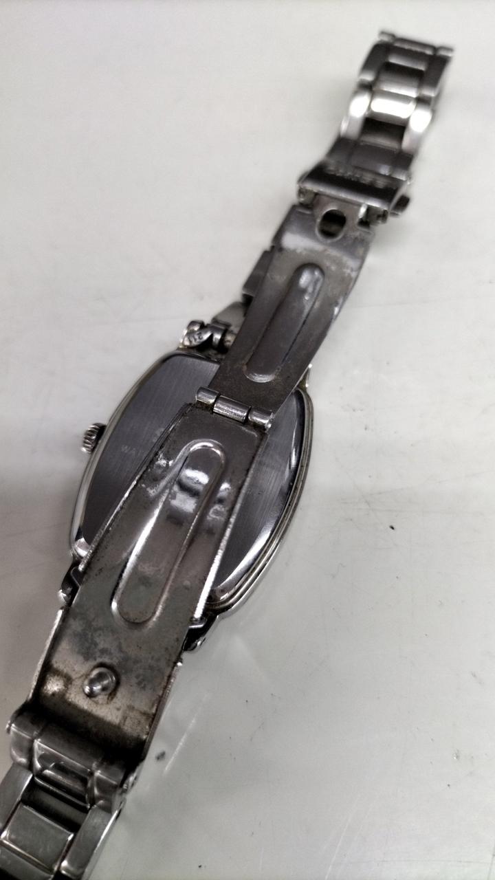 内側汚れ、キズ見受けられます