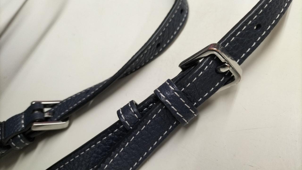 金具部分一部剥げ見受けられます