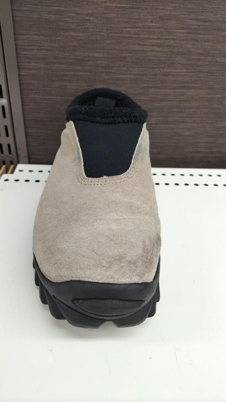 スエード汚れあり