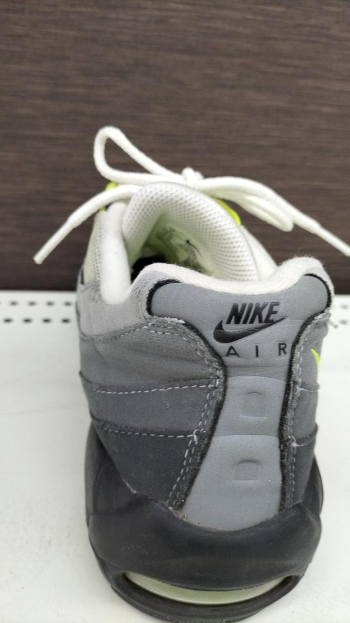 少々型崩れあり