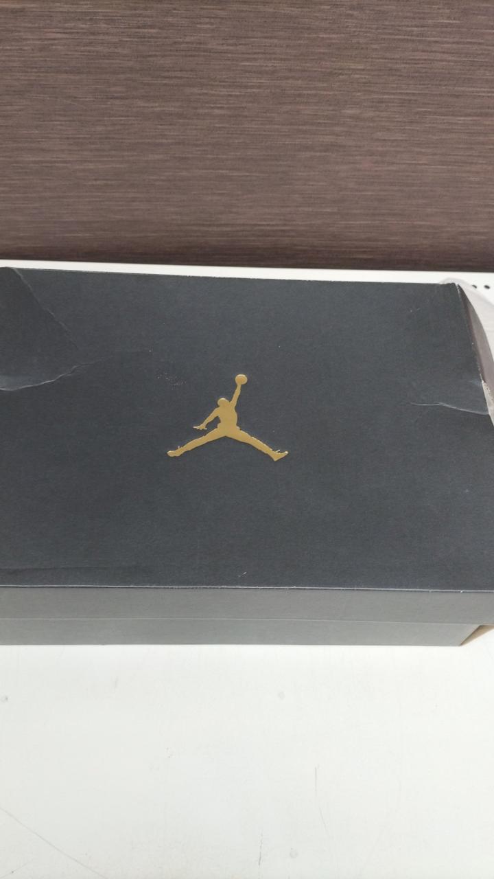 箱ダメージあり