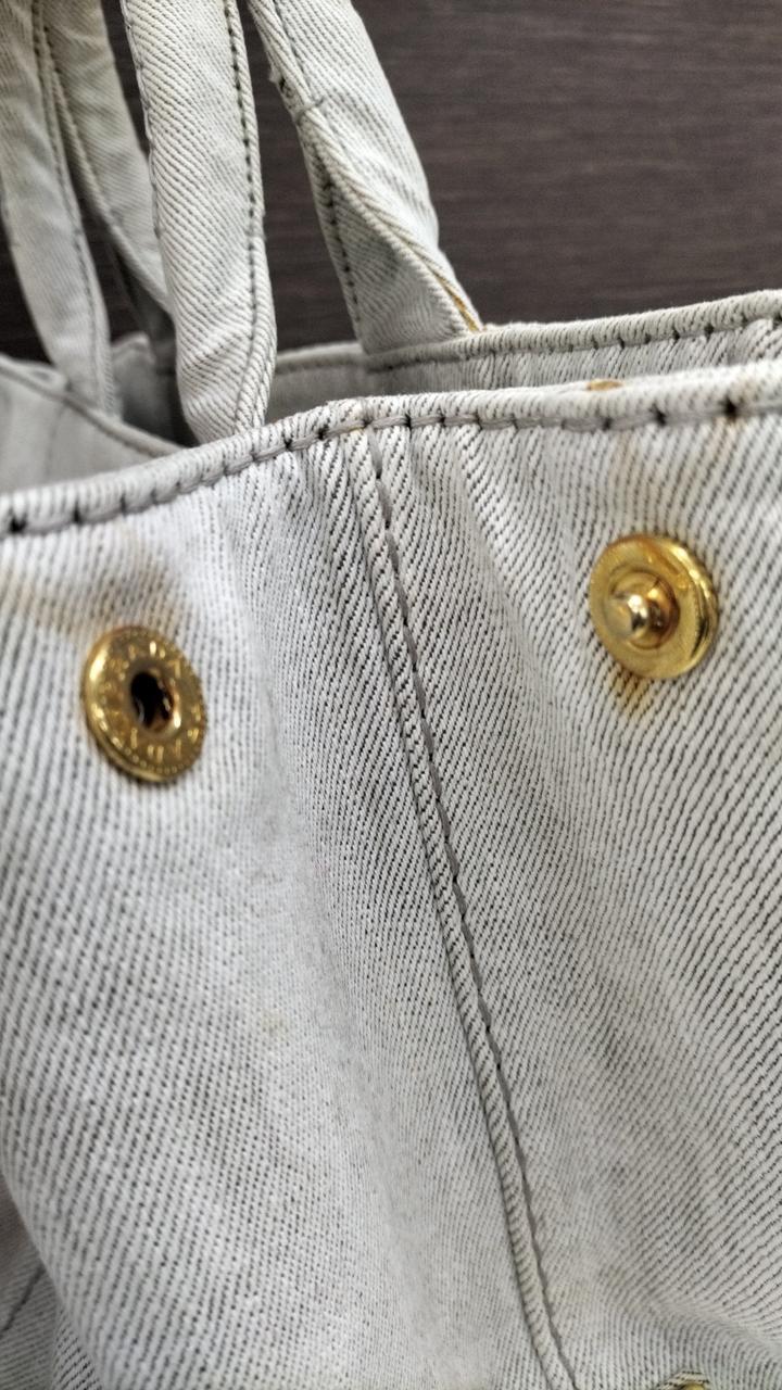 金具サビうつりあり