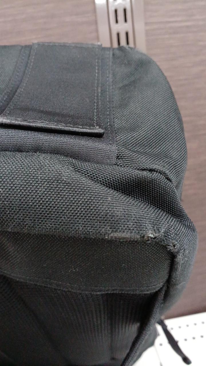 角スレ　穴あいてます