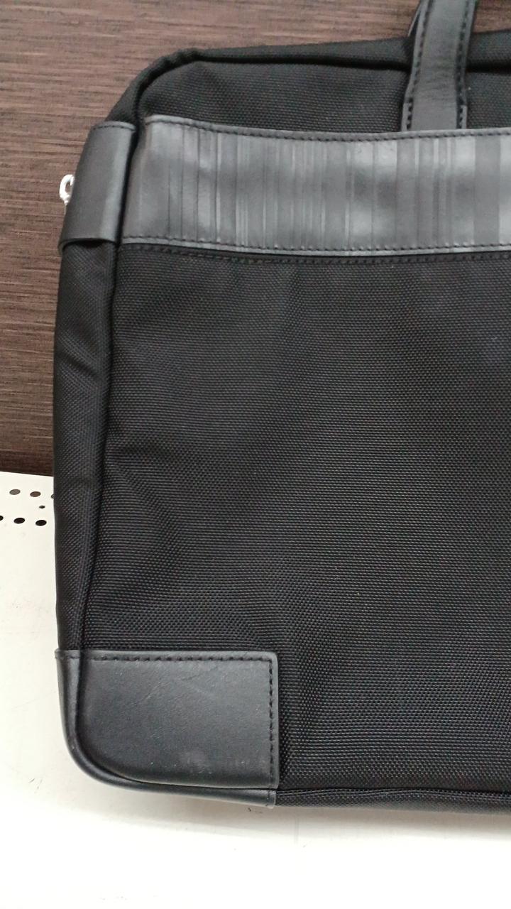 スレキズあり
