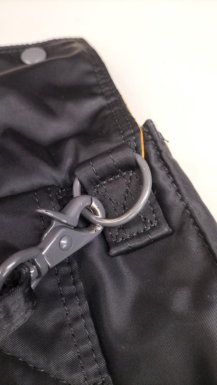 金具部分塗装剥がれあり
