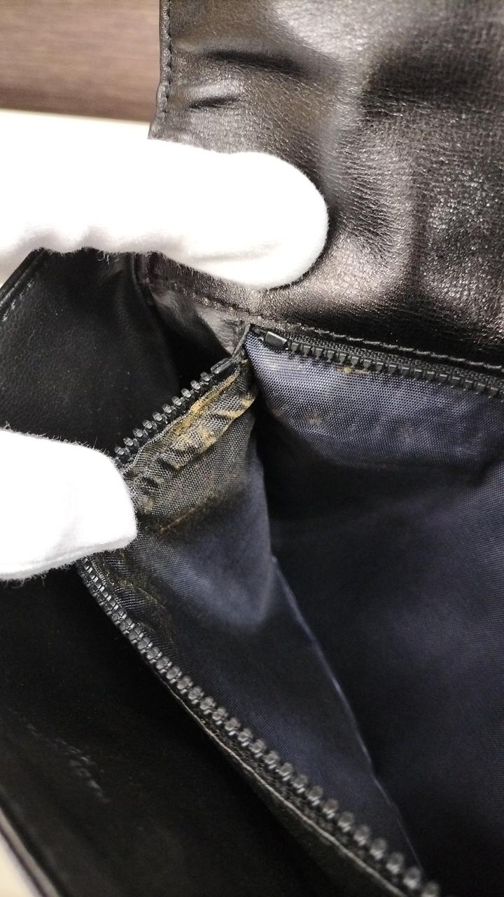 内側ポケット汚れあり