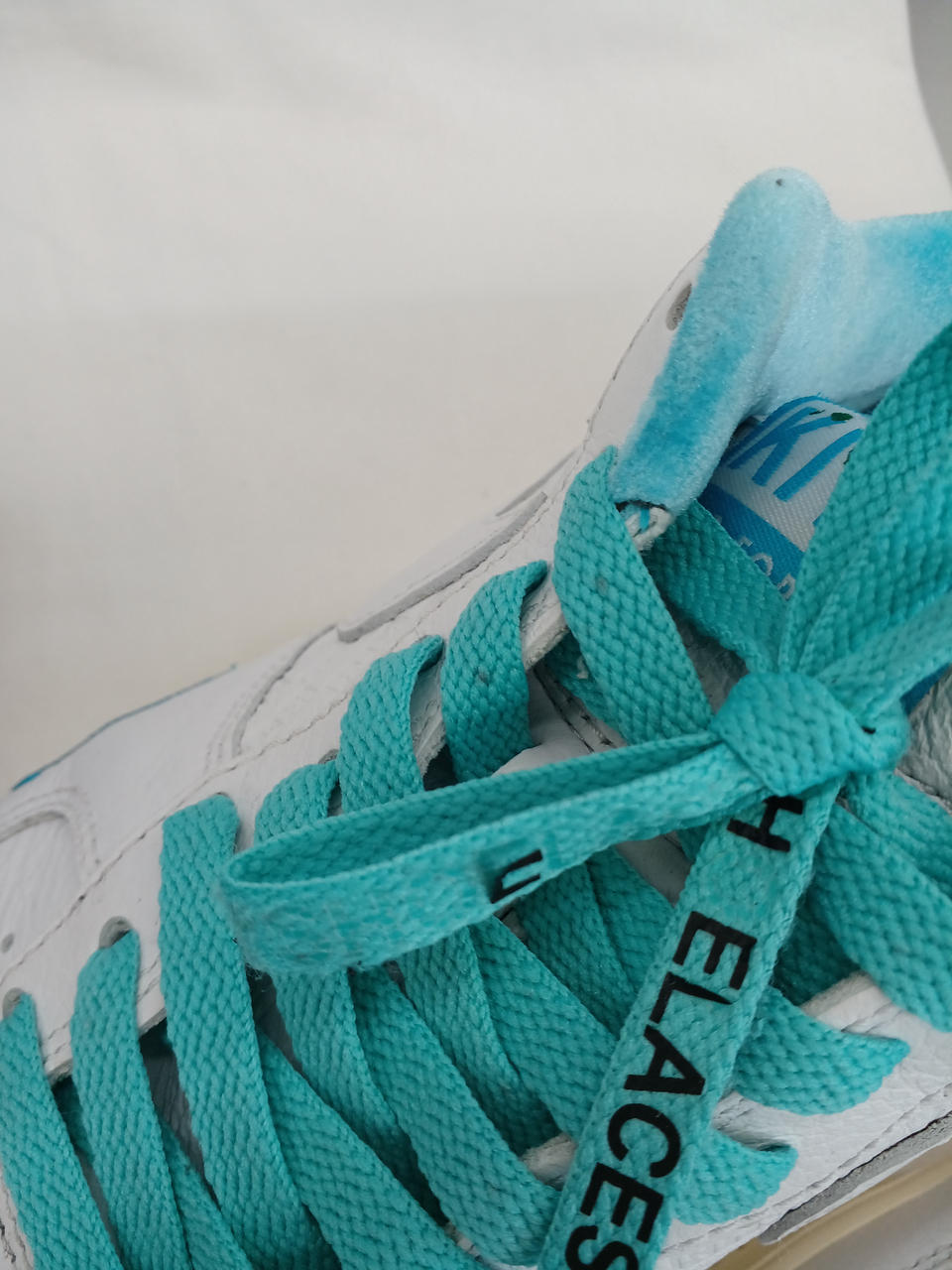 紐プリント剥がれ・汚れあり