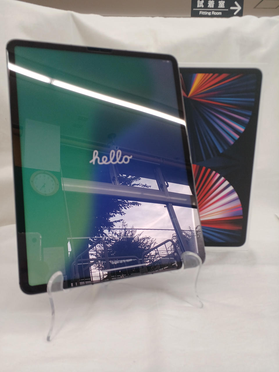 Apple iPad Pro 本体（おまけ付き） iPad整備済製品 - 11インチiPad Pro - Apple（日本）