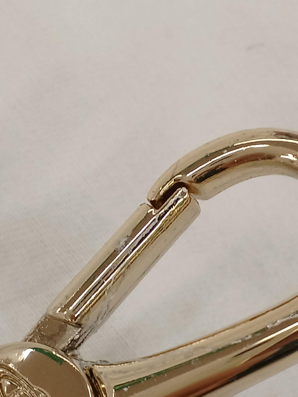 汚れ・キズあり