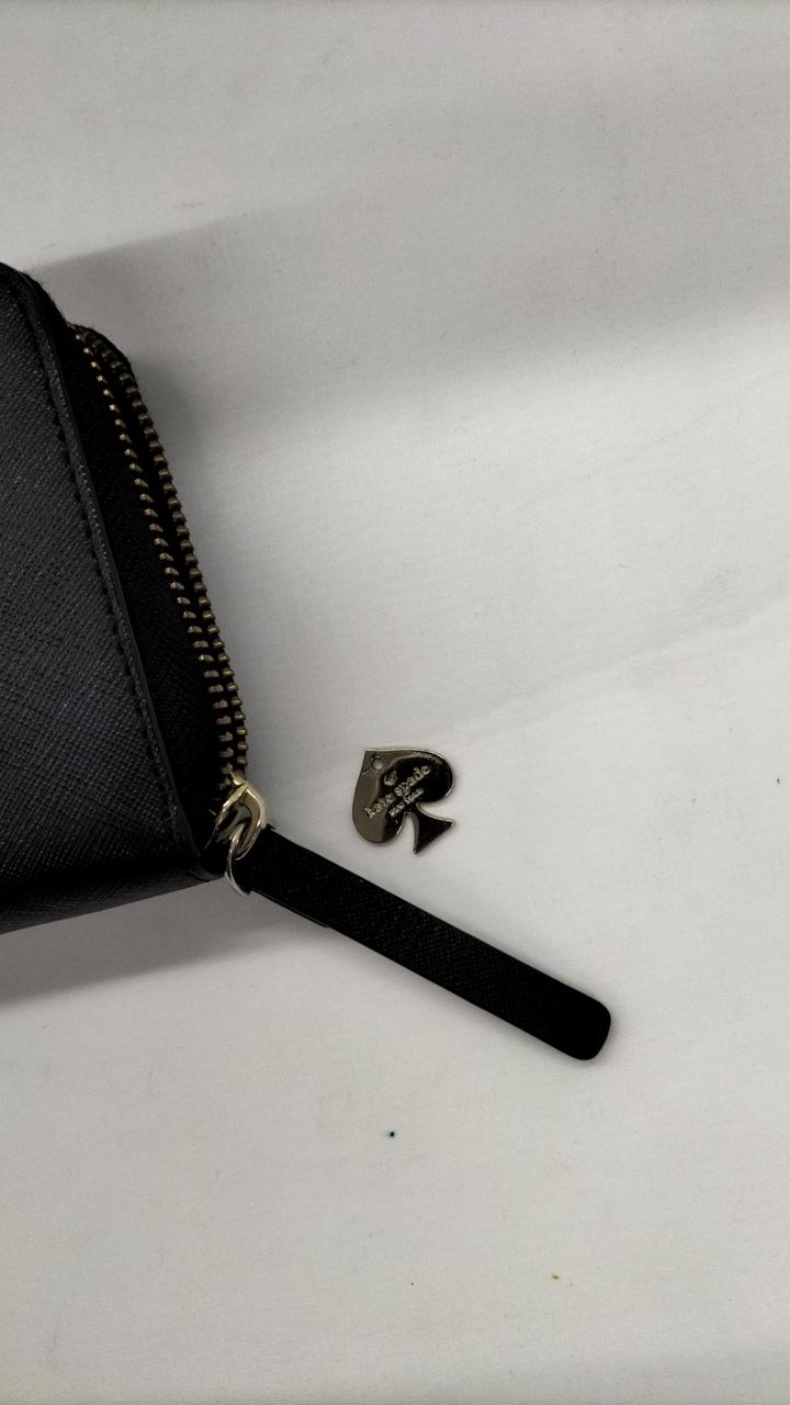 チャーム取れてます。