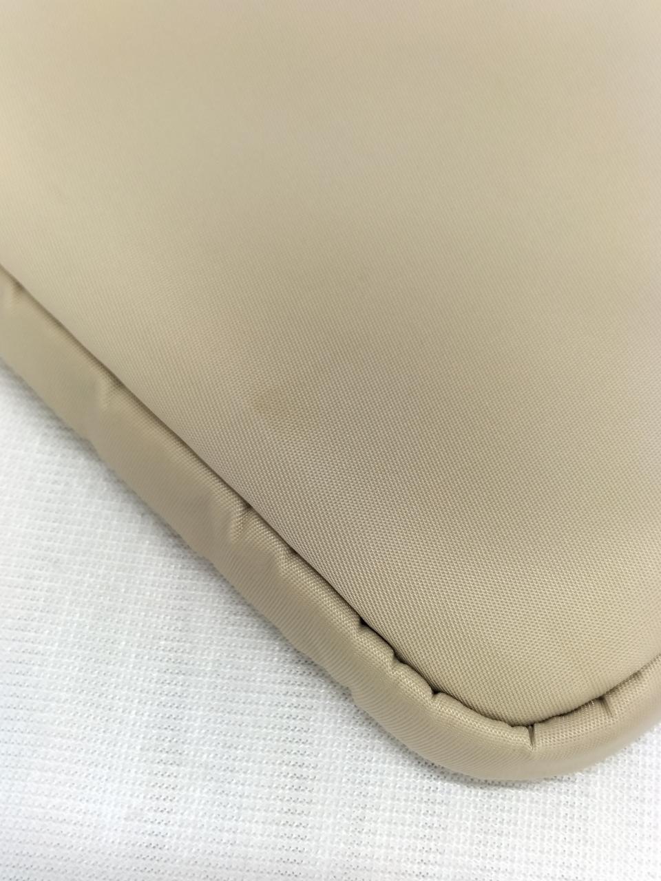 画像中央部分汚れあり