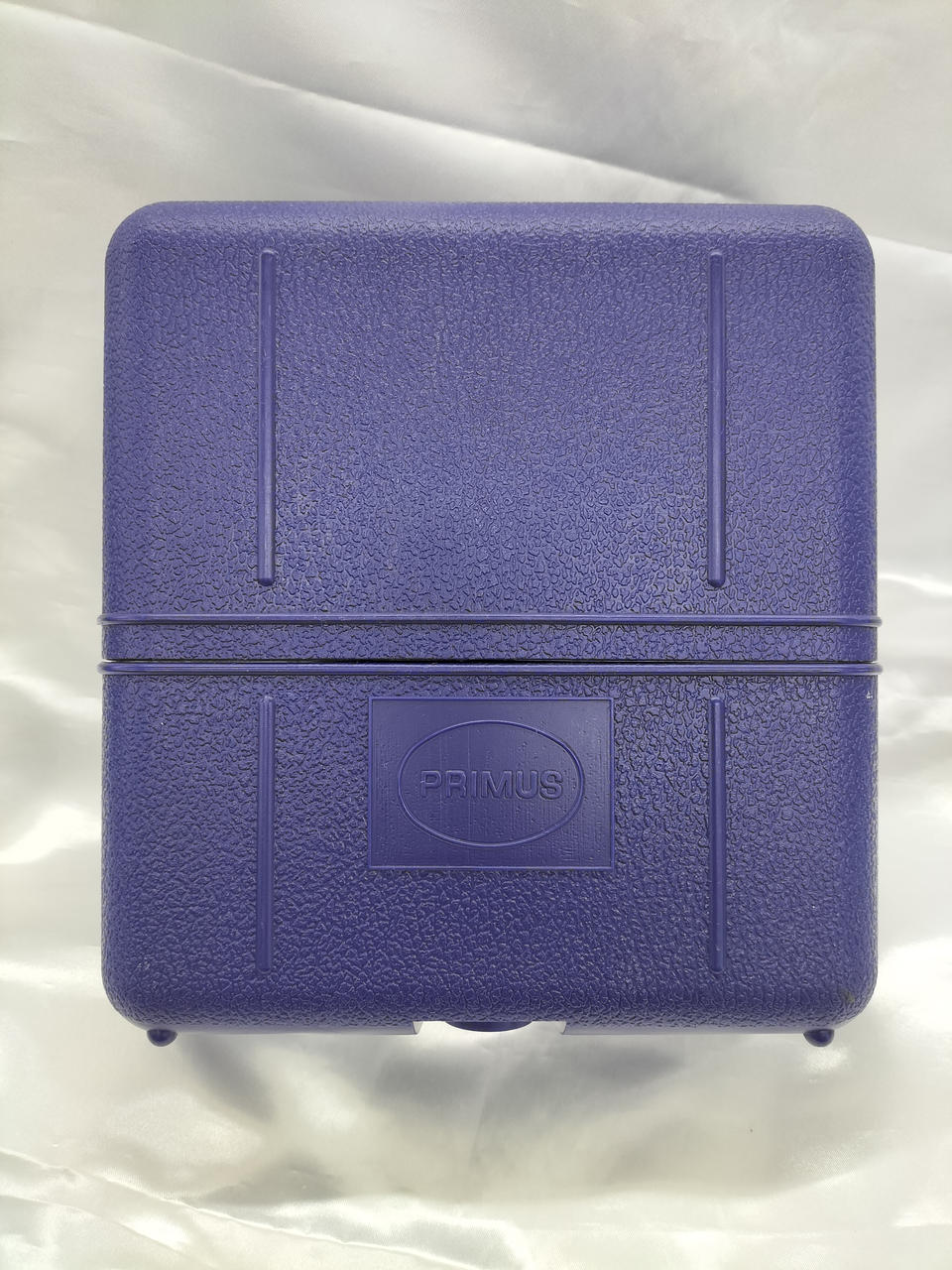 純正ハードケースも付属します