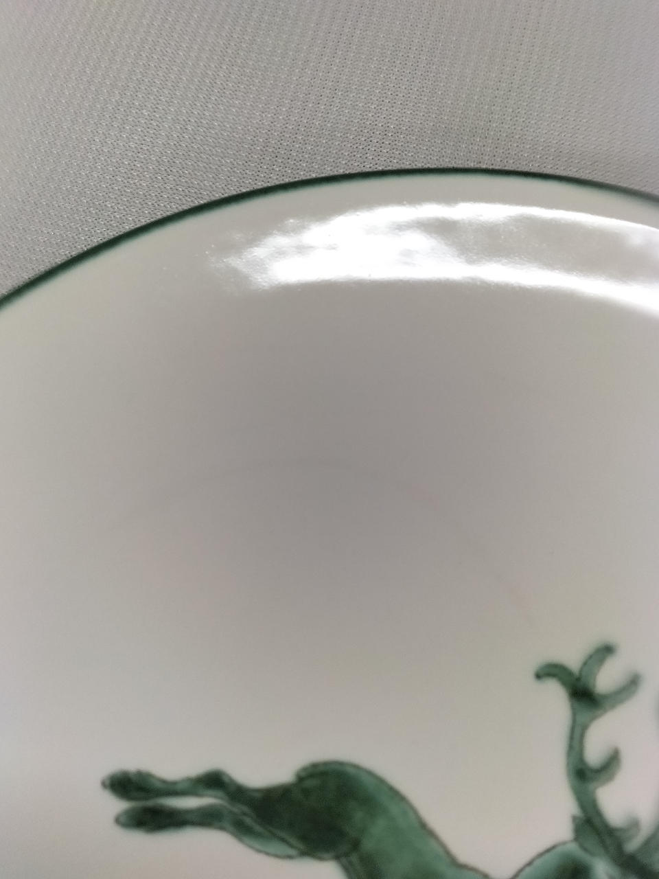 画像中央部分にくすみあり