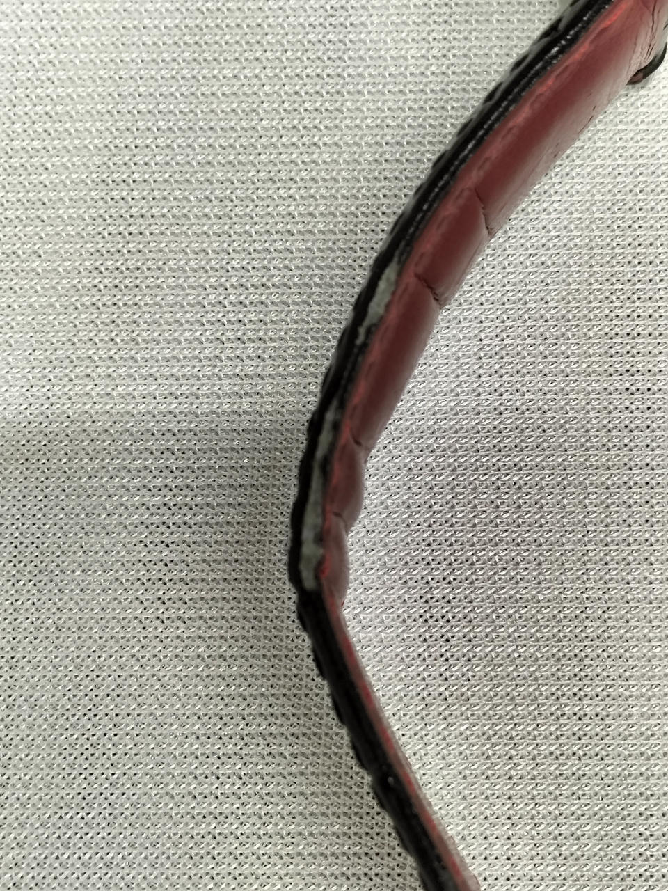 レザー剥げあり