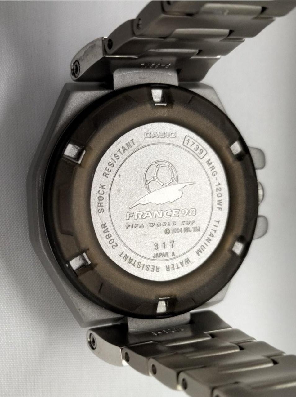 【未使用・限定モデル】CASIO G-SHOCK MRG-120WF-1AT 40周年にちなんだ特別制作の兜がモチーフの“MR-G” | CASIO