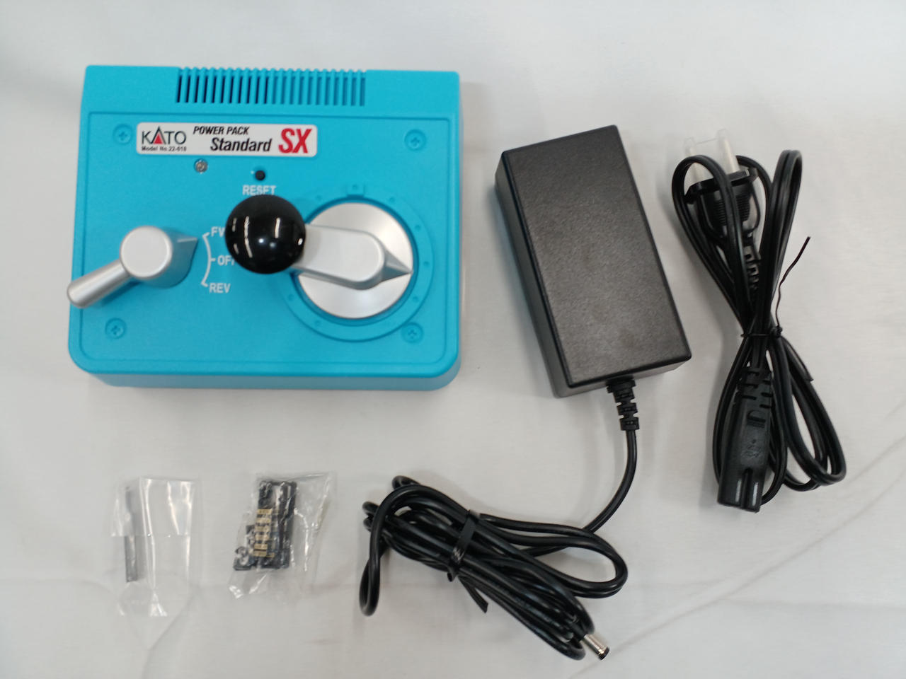 【動作確認済・現状品】KATO Nゲージスターターセット Amazon | KATO Nゲージ スターターセット E235系 山手線 10-030