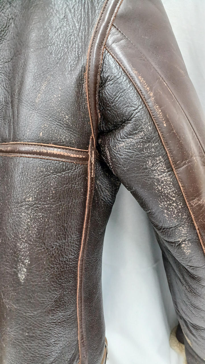 スレキズダメージあり