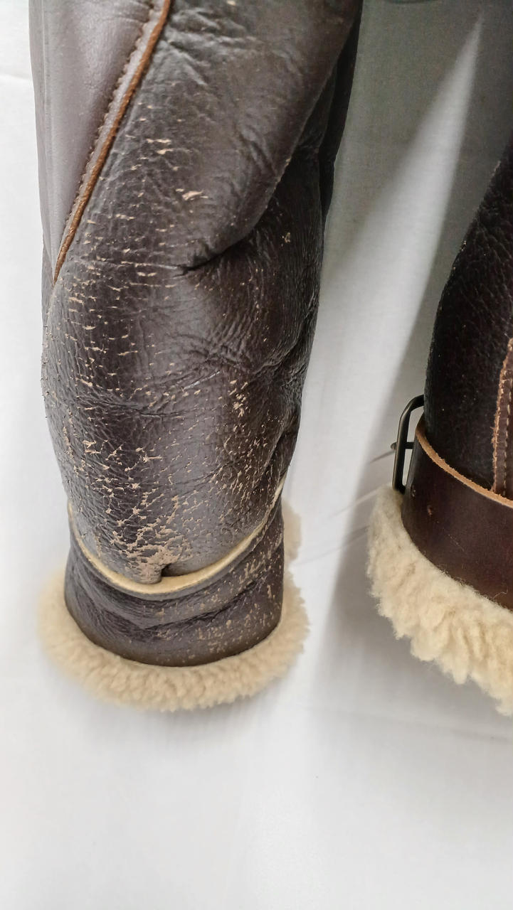 スレキズダメージあり