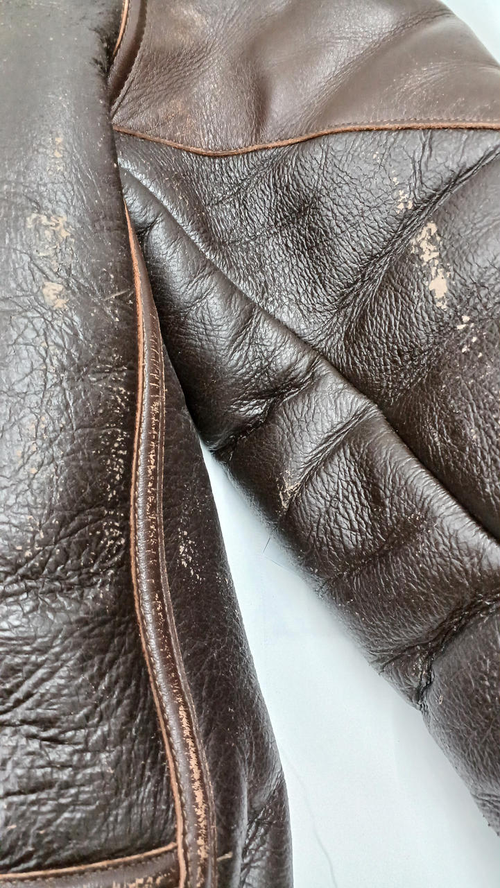 スレキズダメージあり