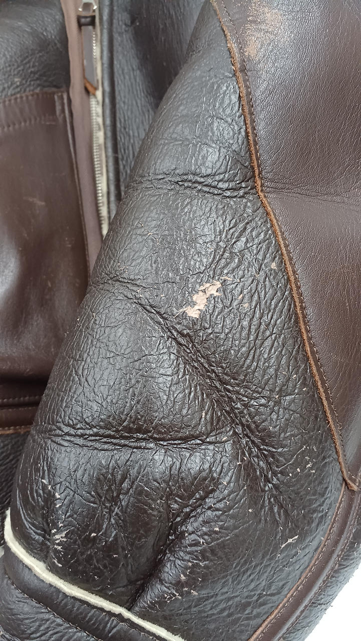 スレキズダメージあり