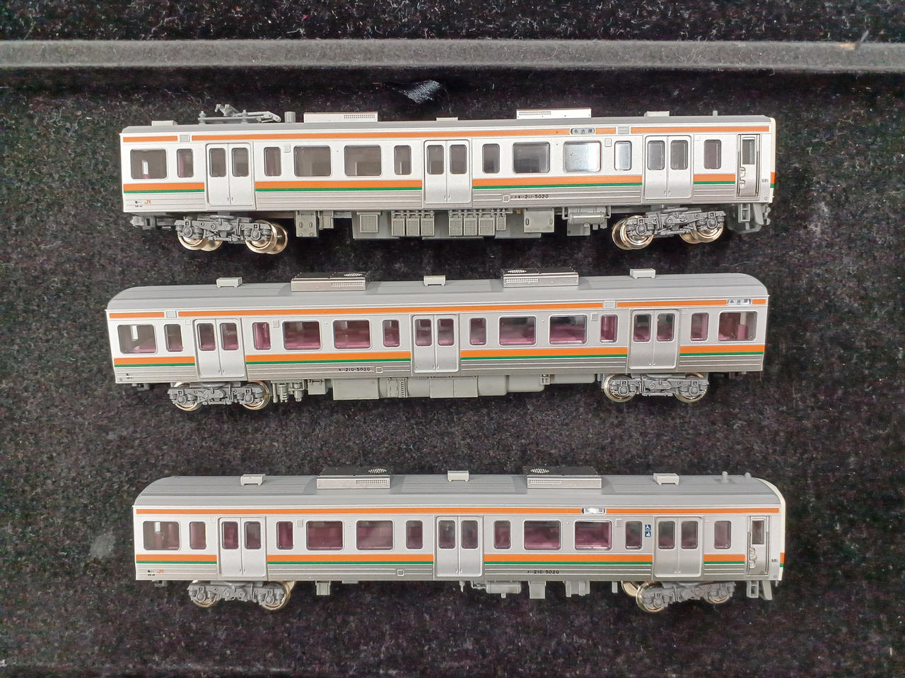 カトー(KATO)|211系5000番台(中央本線)3両セット|HARDOFFオフ